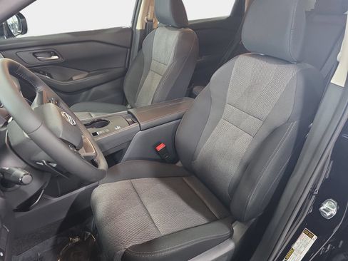 New 2026 Nissan Rogue SV FWD image 15