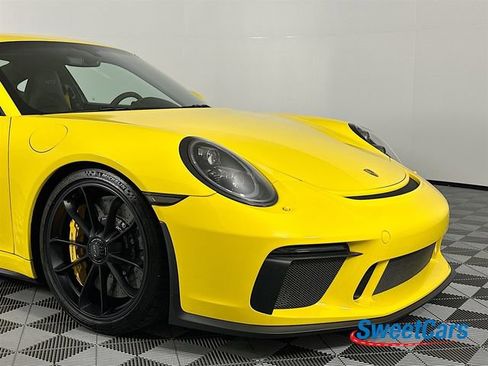 Used 2018 Porsche 911 GT3 w/ Sport Chrono Package image 41