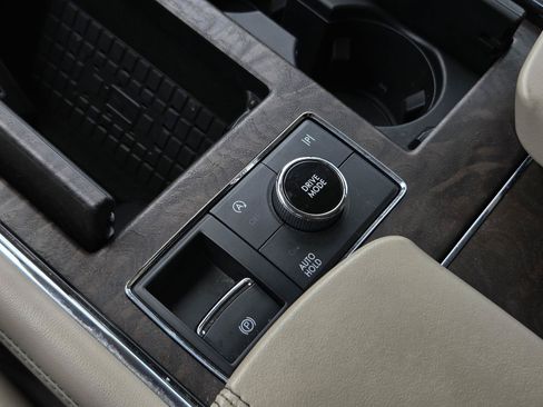 Used 2024 Lincoln Navigator Reserve AWD/4WD image 26