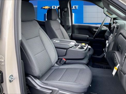 New 2026 GMC Sierra 1500 Pro w/ Graphite Edition image 11