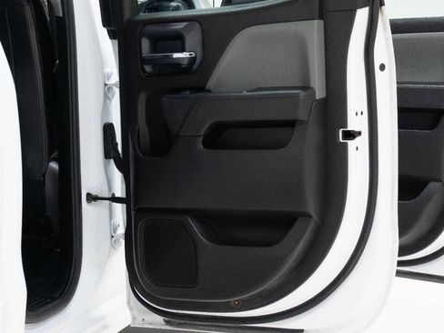 Used 2018 Chevrolet Silverado 1500 W/T RWD image 21