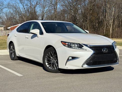 Used 2018 Lexus ES 350 ES 350 FWD w/ Premier Package image 3