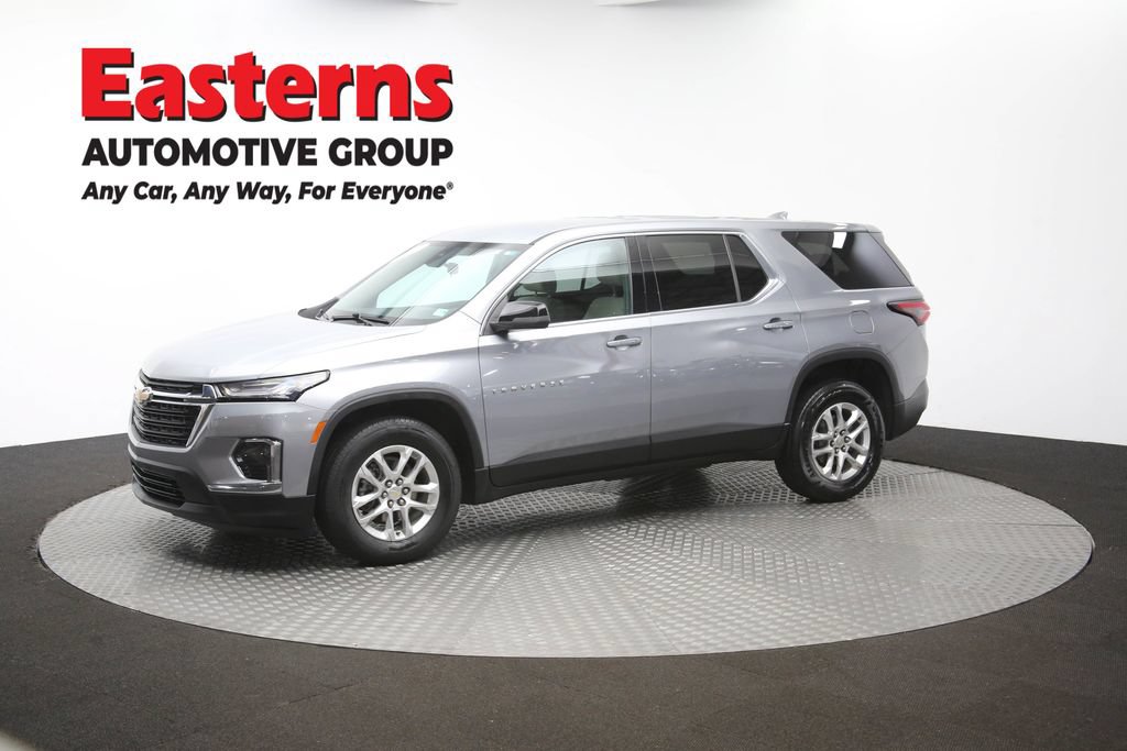 Used 2023 Chevrolet Traverse LS FWD image 57