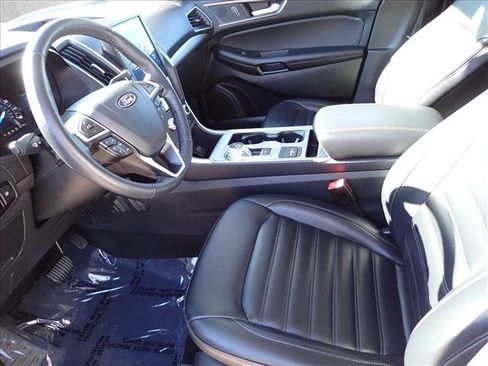 Certified 2024 Ford Edge SEL image 12