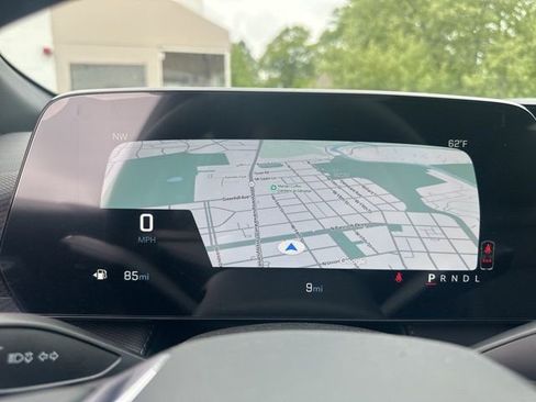 New 2026 Chevrolet Equinox LT FWD image 18