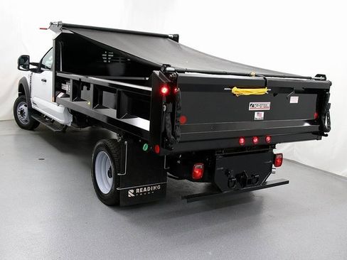 New 2025 Ford F550 4x4 Supercab Super Duty image 8