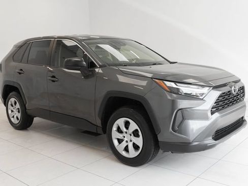 Used 2025 Toyota RAV4 LE FWD image 16