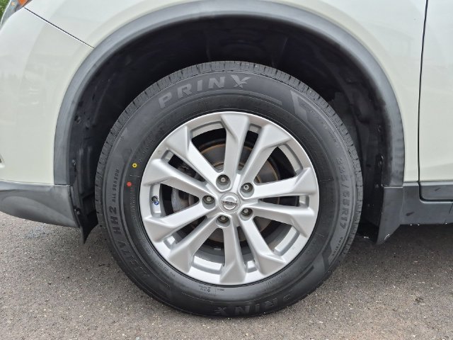Used 2016 Nissan Rogue SV w/ SV Premium Package AWD/4WD image 35