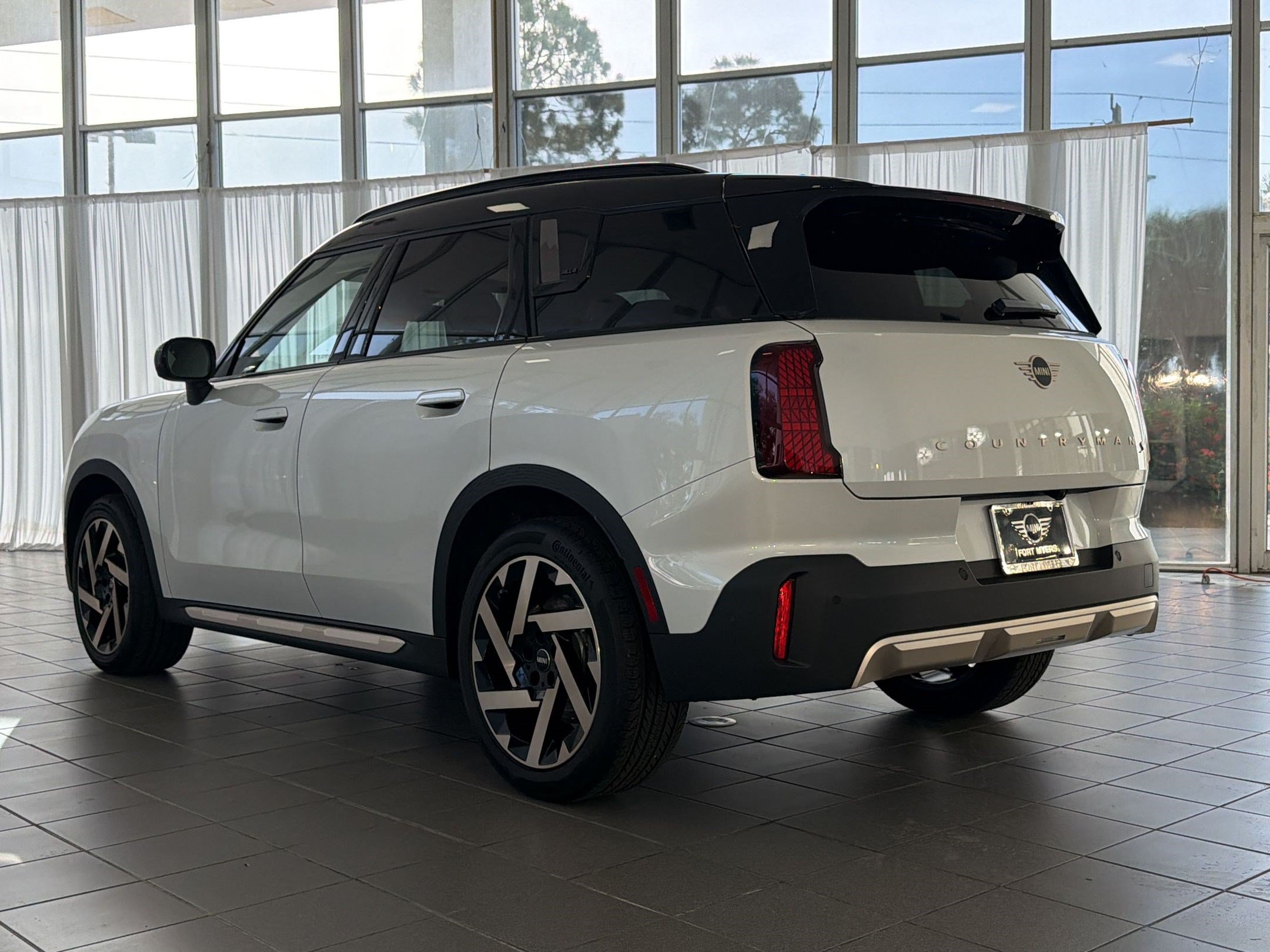 New 2027 MINI Cooper Countryman S w/ Comfort Package Max AWD/4WD image 3