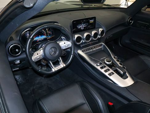 Used 2021 Mercedes-Benz AMG GT Roadster image 19