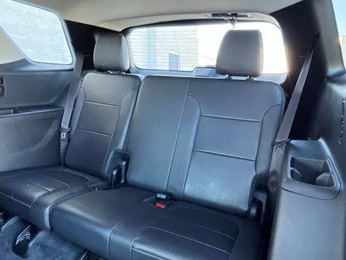 Used 2021 Chevrolet Traverse High Country AWD/4WD image 27