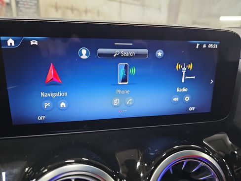 Certified 2025 Mercedes-Benz GLA 35 AMG 4MATIC image 24