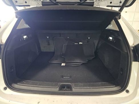 Used 2023 Buick Envision Essence w/ Sport Touring Package AWD/4WD image 18