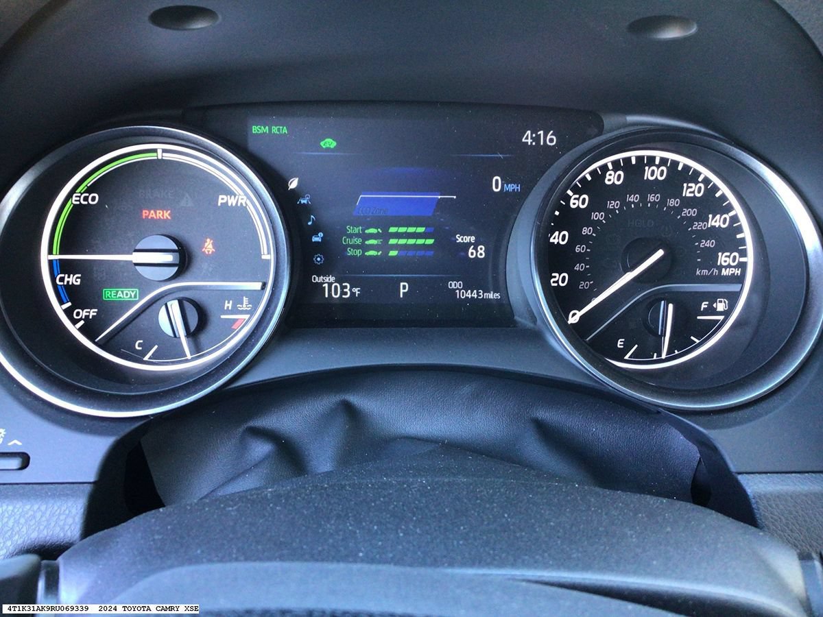 Used 2024 Toyota Camry XSE w/ Cold Weather Package FWD image 13