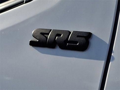 Used 2023 Toyota Tacoma SR5 image 30