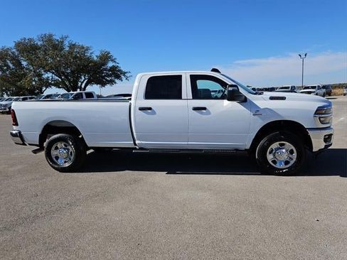 New 2026 RAM 2500 Tradesman image 38