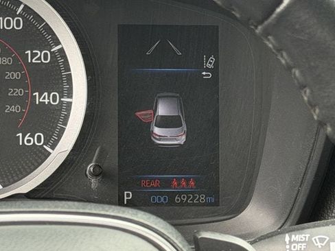 Used 2020 Toyota Corolla SE FWD image 16
