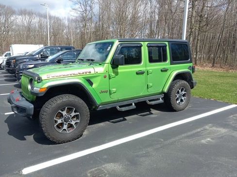 Used 2019 Jeep Wrangler Unlimited Rubicon AWD/4WD image 3