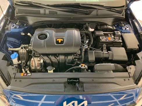 Used 2024 Kia Forte LXS w/ LXS Technology Package image 12