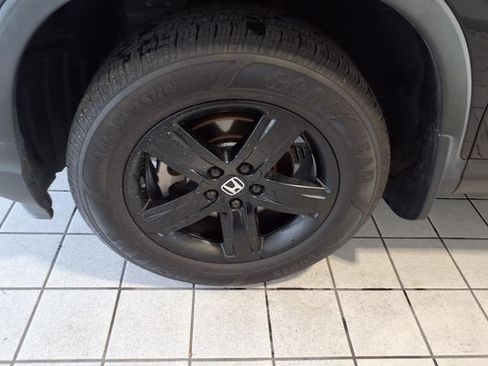 Used 2023 Honda Ridgeline Black Edition image 5