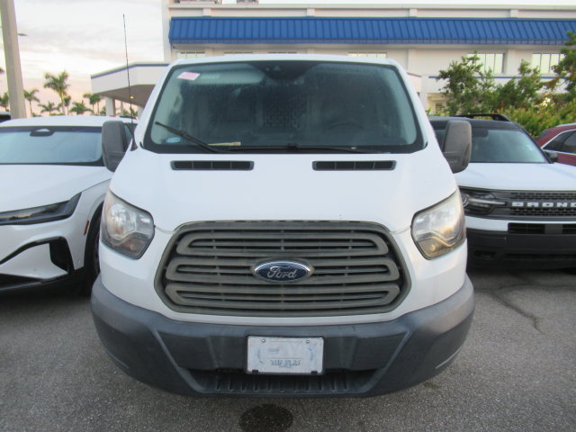 Used 2018 Ford Transit 250 130 Low Roof RWD image 2