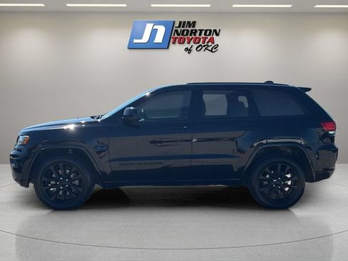 Used 2021 Jeep Grand Cherokee Laredo X AWD/4WD image 8