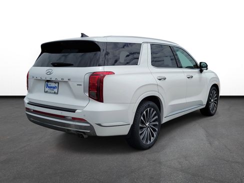 Used 2023 Hyundai Palisade Calligraphy w/ Cargo Package AWD/4WD image 4