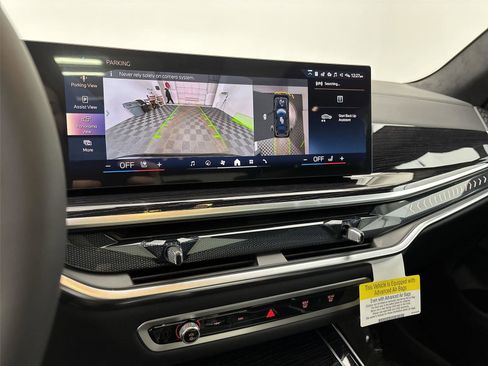 New 2026 BMW X7 xDrive40i AWD/4WD image 30