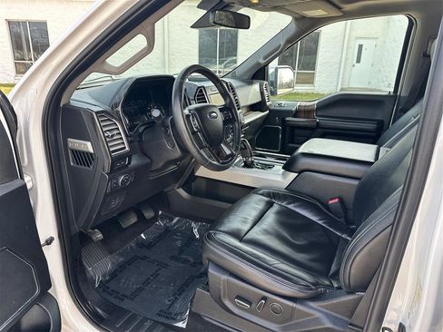 Used 2015 Ford F150 Lariat w/ Equipment Group 502A Luxury image 9