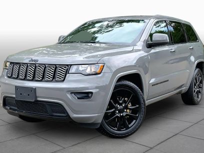 Used 2019 Jeep Grand Cherokee Altitude