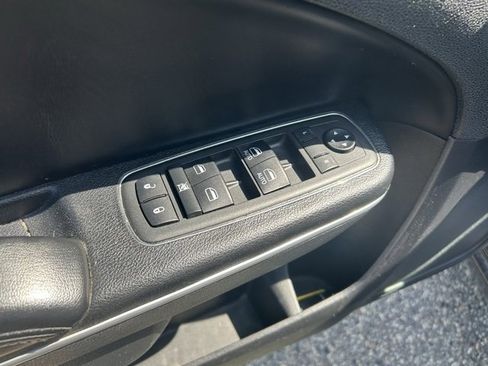 Used 2019 Dodge Charger Police image 16