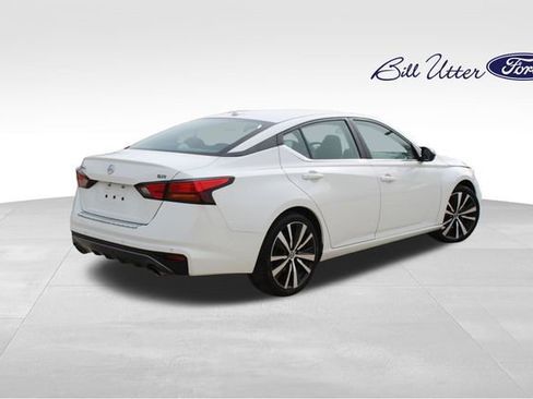 Used 2022 Nissan Altima 2.5 SR image 5