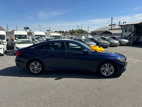 Used 2020 Honda Accord LX image 10