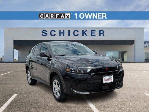 Used 2024 Dodge Hornet GT w/ Cold Weather Group AWD/4WD image 1