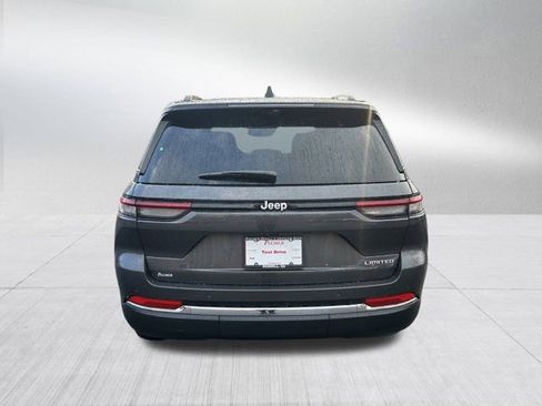 New 2025 Jeep Grand Cherokee Limited w/ Luxury Tech Group II image 6