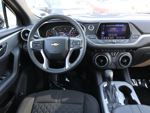 Used 2022 Chevrolet Blazer LT image 14
