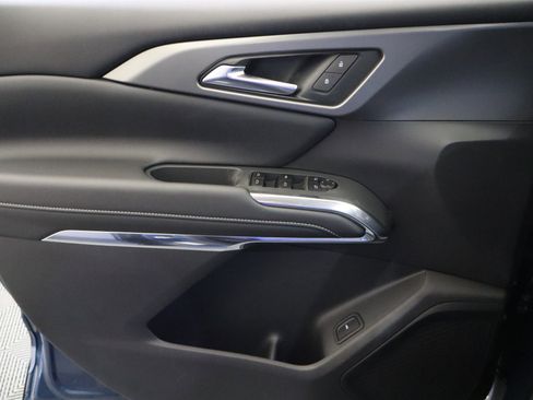 New 2026 Chevrolet Traverse LT w/ Midnight/Sport Edition image 35