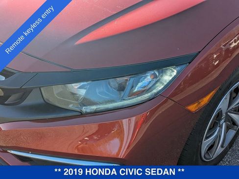 Used 2019 Honda Civic LX image 10