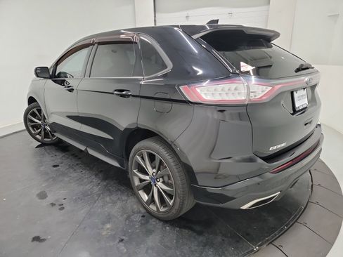 Used 2018 Ford Edge Sport w/ Technology Package AWD/4WD image 6