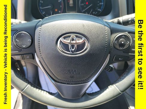 Used 2017 Toyota RAV4 XLE w/ Plus Special Value Package AWD/4WD image 33