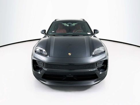 Certified 2024 Porsche Macan 4 Electric image 6