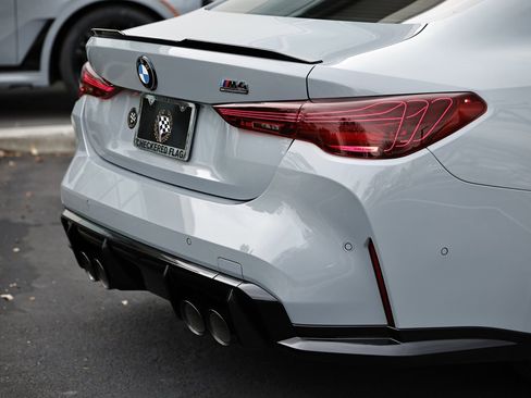 Certified 2025 BMW M4 Competition w/ Executive Package image 10