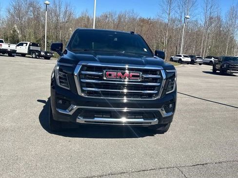Certified 2025 GMC Yukon Elevation RWD image 9