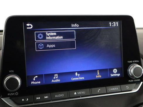 Used 2022 Nissan Sentra SR w/ Trunk Package FWD image 35