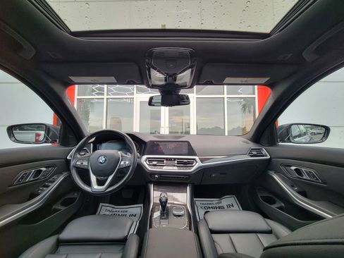 Used 2019 BMW 330i Sedan RWD image 9