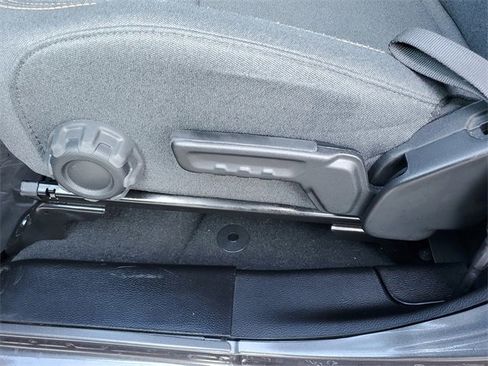 Used 2024 Jeep Gladiator Sport image 22