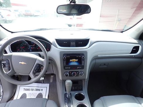 Used 2016 Chevrolet Traverse LS AWD/4WD image 10