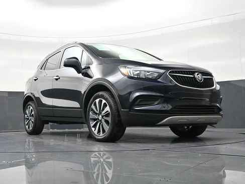 Used 2022 Buick Encore Preferred w/ Safety Package image 30