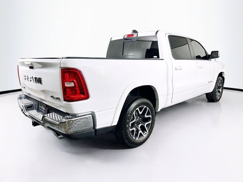 Used 2025 RAM 1500 Laramie image 9