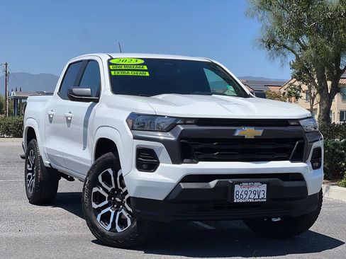 Used 2023 Chevrolet Colorado LT w/ LT Convenience Package RWD image 1